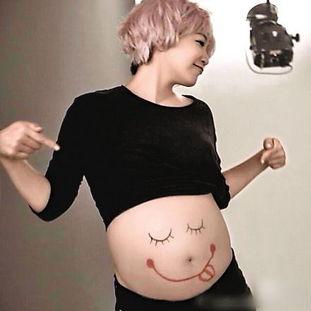 国外明星怀孕,孕期生活与时尚穿搭大盘点